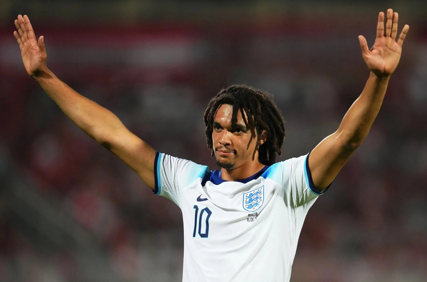 Nhân vật: Định nghĩa mới về Alexander-Arnold - Ảnh 1.