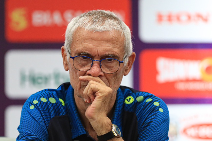HLV Hector Cuper: ‘Syria không tập trung thắng đội tuyển Việt Nam’ - Ảnh 2.