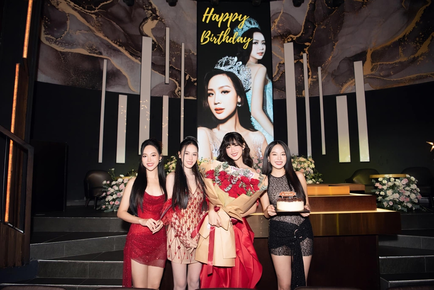 Sao Việt 19/6: Mạnh Trường, Quyền Linh khoe con gái lớn phổng phao, Minh Tú bị rách cằm khi đi làm - Ảnh 5.