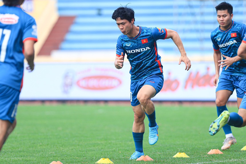 Tuyển Việt Nam đủ quân mạnh đối đầu Syria - Ảnh 3. Tuyển Việt Nam đủ quân mạnh đối đầu Syria - Ảnh 3.