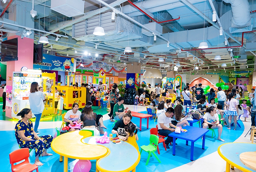 Không khí vui tươi gắn kết gia đình tại các trung tâm thương mại dịp 01/06 - Ảnh 5.