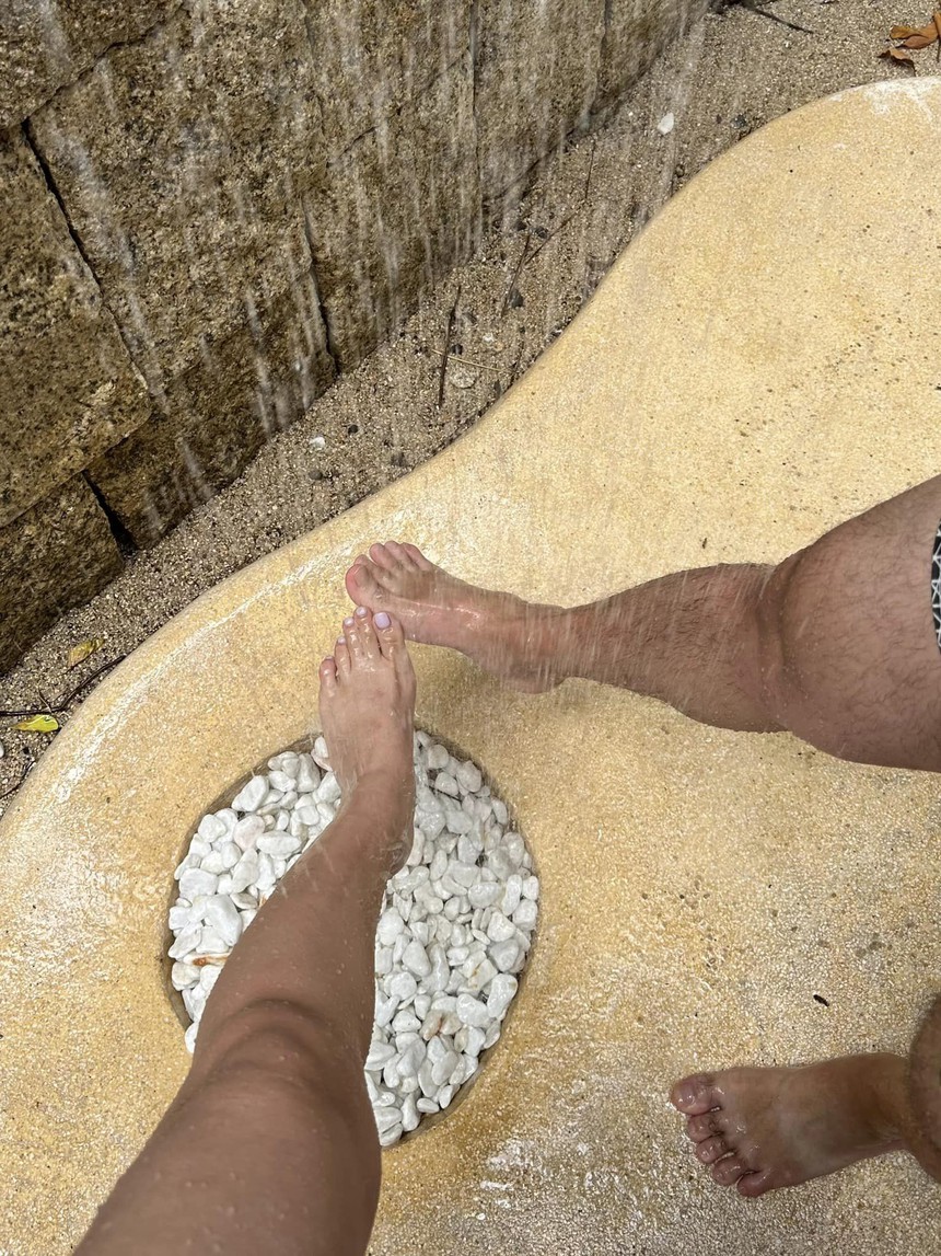 Ca sĩ Bùi Lan Hương công khai bạn trai đạo diễn Nguyễn Quang Dũng - Ảnh 2.