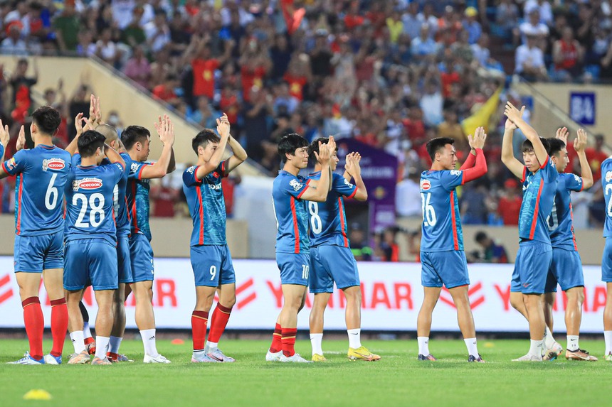 VTV5 trực tiếp bóng đá Việt Nam vs Syria, xem FPT Play 19h30 hôm nay - Ảnh 4. VTV5 trực tiếp bóng đá Việt Nam vs Syria, xem FPT Play 19h30 hôm nay - Ảnh 4.