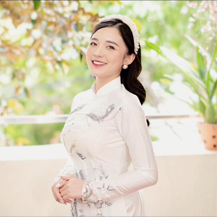 Vũ Phương Thảo: MC hot nhất Liên Quân Mobile với nụ cười tỏa nắng - Ảnh 4.