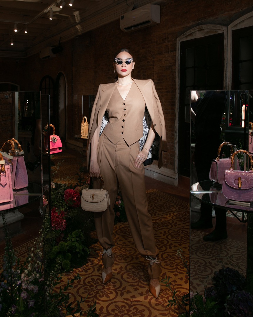 Hà Hồ đọ sắc cùng dàn Super Mentor trong sự kiện thời trang của Gucci - Ảnh 4. Hà Hồ đọ sắc cùng dàn Super Mentor trong sự kiện thời trang của Gucci - Ảnh 4.