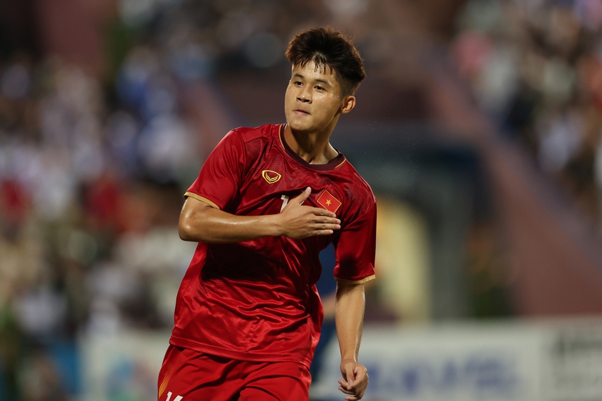Bóng đá Việt Nam 12/10: Công Phượng cập nhật hình mới nhất tại Nhật, sao U23 Việt Nam lọt Top 60 - Ảnh 3.