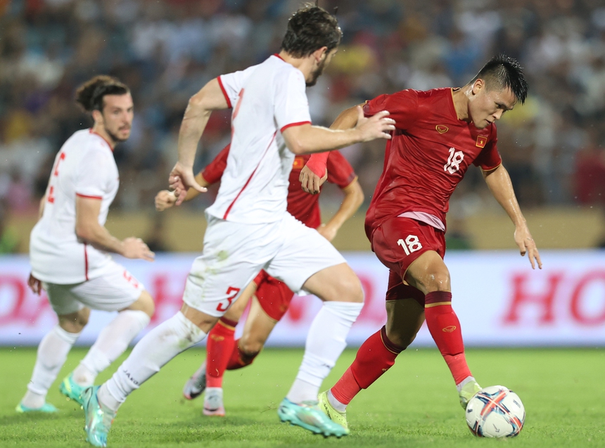 Khi ông Troussier cũng “biết mình biết ta” - Ảnh 1.