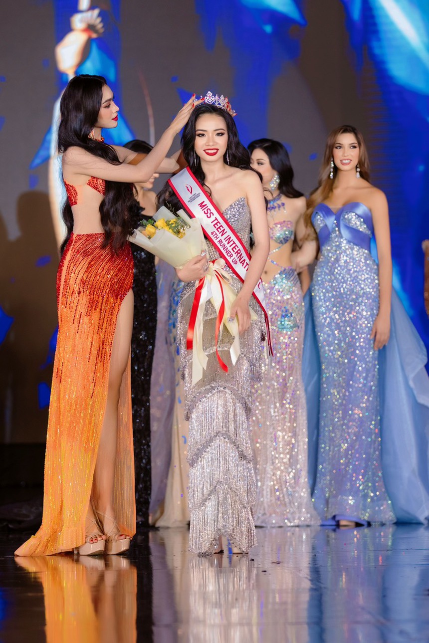 Bùi Vũ Xuân Nghi đoạt giải Á hậu 4 Miss Teen International 2023 - Ảnh 1. Bùi Vũ Xuân Nghi đoạt giải Á hậu 4 Miss Teen International 2023 - Ảnh 1.