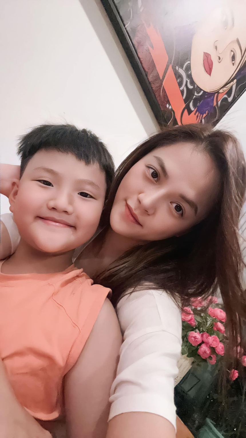 Diễn viên Thu Quỳnh: 'Làm mẹ đơn thân tôi thấy thoải mái và thú vị' - Ảnh 2.