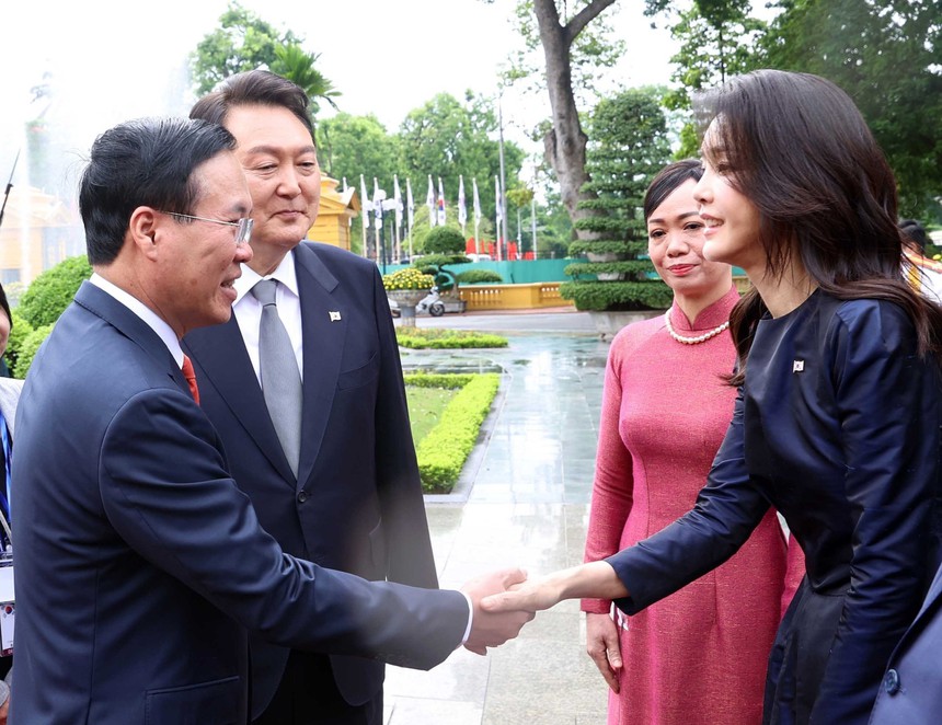 Chủ tịch nước Võ Văn Thưởng chủ trì Lễ đón Tổng thống Hàn Quốc Yoon Suk Yeol - Ảnh 6.