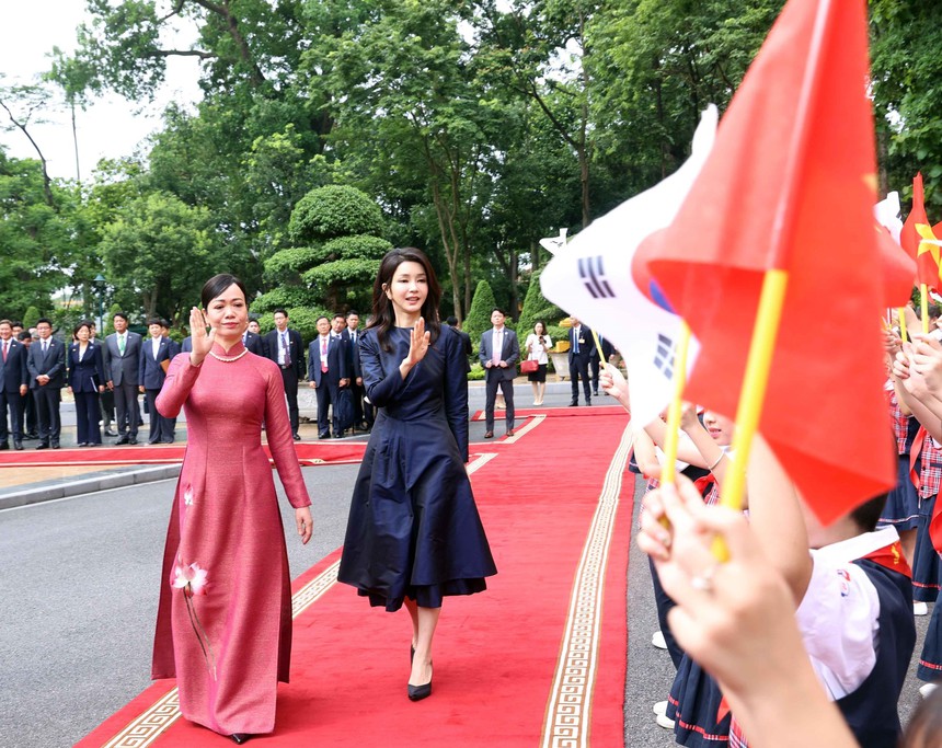 Chủ tịch nước Võ Văn Thưởng chủ trì Lễ đón Tổng thống Hàn Quốc Yoon Suk Yeol - Ảnh 7.