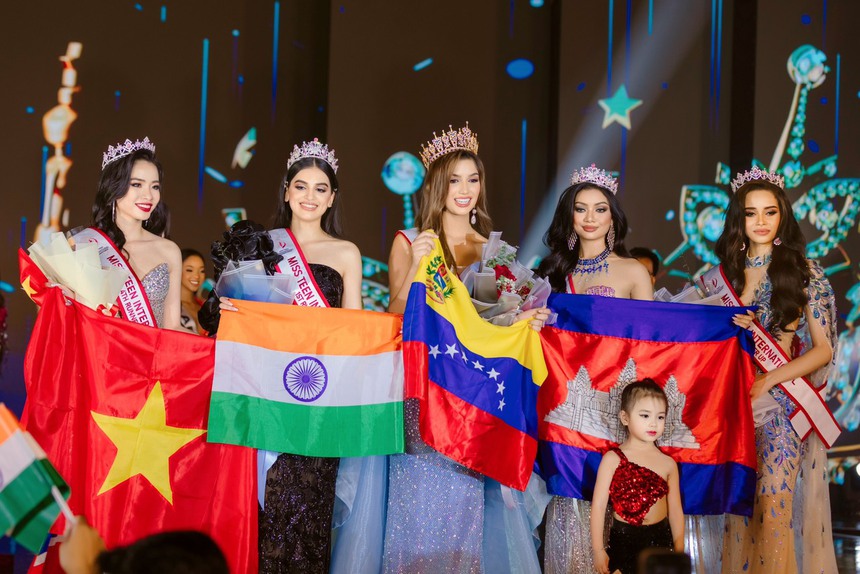 Bùi Vũ Xuân Nghi đoạt giải Á hậu 4 Miss Teen International 2023 - Ảnh 2. Bùi Vũ Xuân Nghi đoạt giải Á hậu 4 Miss Teen International 2023 - Ảnh 2.