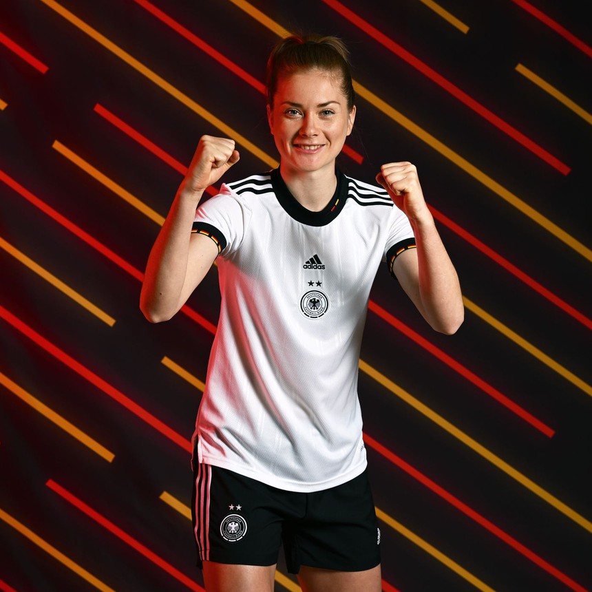 Bóng đá Việt Nam ngày 24/6: Tiền vệ Đức đánh giá cao tuyển nữ Việt Nam - Ảnh 2. Bóng đá Việt Nam ngày 24/6: Tiền vệ Đức đánh giá cao tuyển nữ Việt Nam - Ảnh 2.