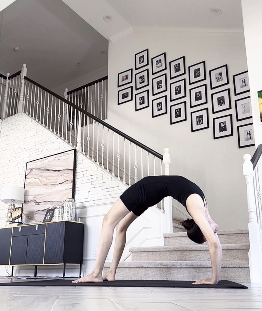 Sao Việt 24/6: Vy Oanh đi biển cùng gia đình; dàn nghệ sỹ khoe ảnh tập thể dục cuối tuần - Ảnh 6.