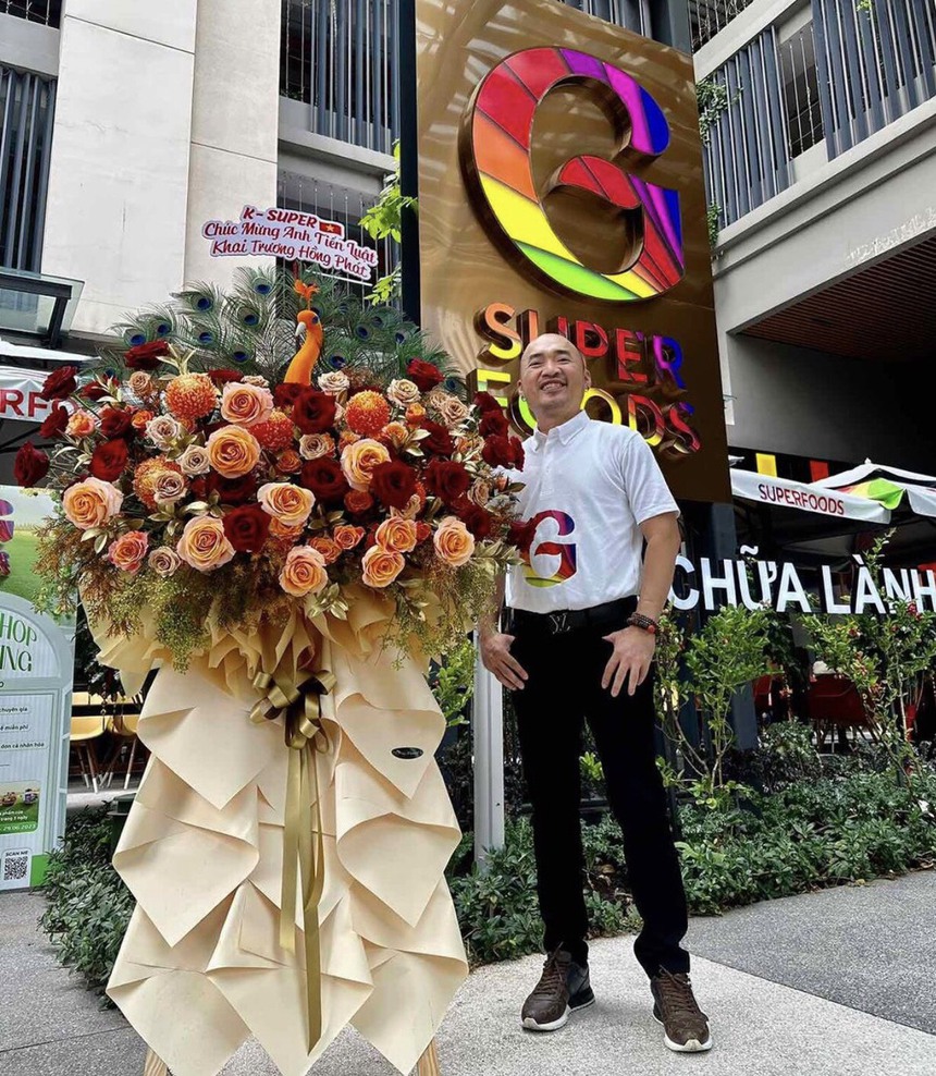 Sao Việt 27/6: Đan Trường gặp mặt Shark Hưng ở Đức; Vũ Thu Phương đưa con sang Anh du học  - Ảnh 7.