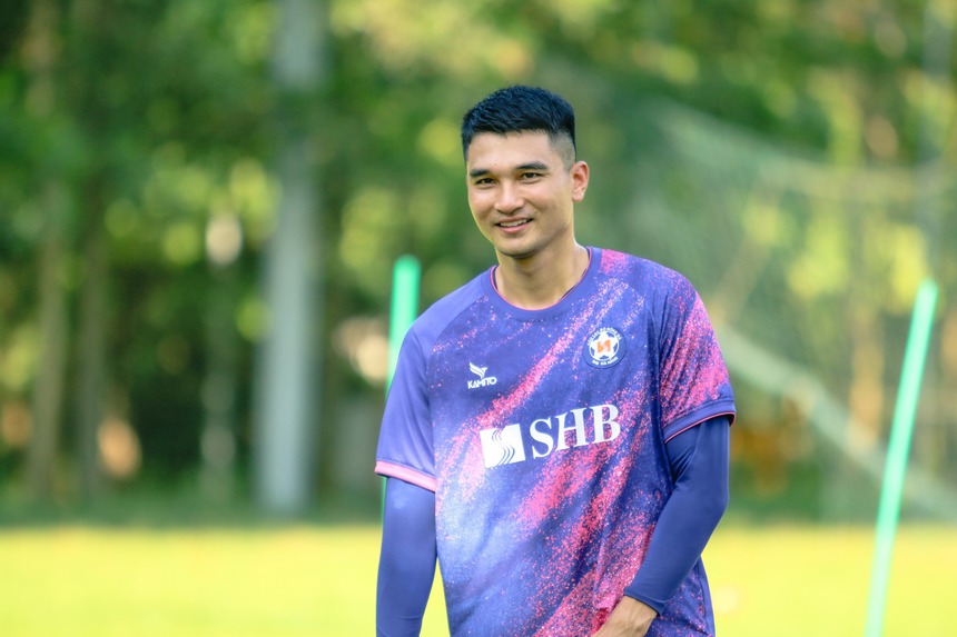 Chuyển nhượng bóng đá Việt Nam ngày 28/6: Bùi Tiến Dũng muốn rời Công an Hà Nội tới TPHCM - Ảnh 4. Chuyển nhượng bóng đá Việt Nam ngày 28/6: Bùi Tiến Dũng muốn rời Công an Hà Nội tới TPHCM - Ảnh 4.