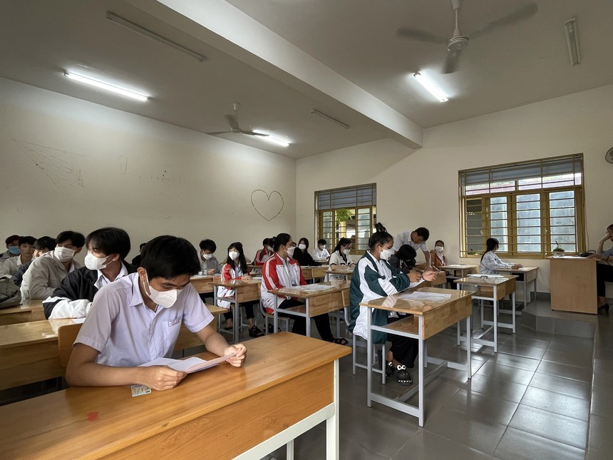 Yên Bái: Làm rõ thông tin về trường hợp thí sinh vi phạm quy chế thi - Ảnh 1. Yên Bái: Làm rõ thông tin về trường hợp thí sinh vi phạm quy chế thi - Ảnh 1.