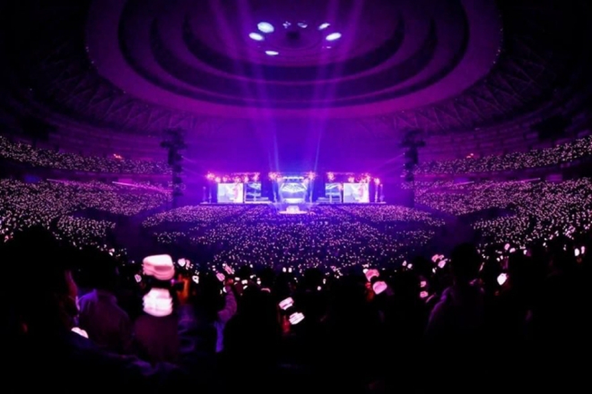 Chợ mạng sôi động vì cơn sốt lightstick 'búa hồng' Blackpink - Ảnh 9.