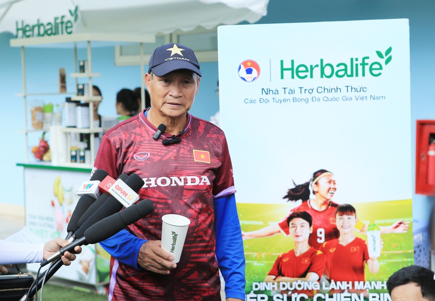 World Cup nữ 2023, tuyển nữ Việt Nam, đội tuyển nữ Việt Nam, HLV Mai Đức Chung