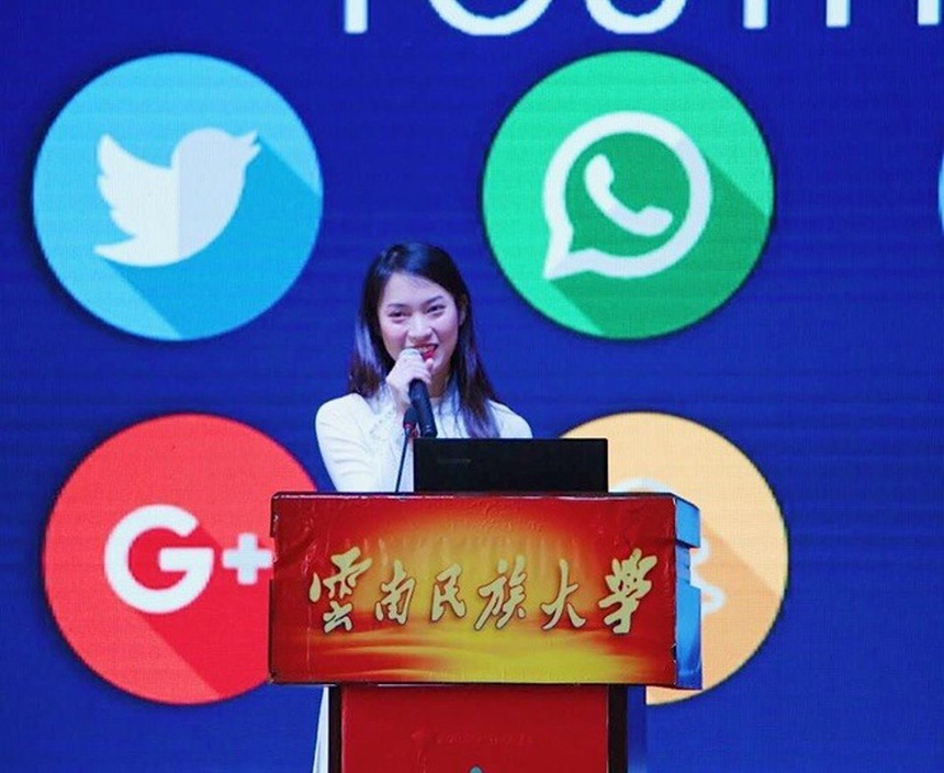 Chân dung Khánh Vy: Nữ MC tuổi trẻ tài cao - Ảnh 4. Chân dung Khánh Vy: Nữ MC tuổi trẻ tài cao - Ảnh 4.