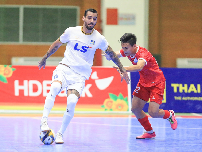 Futsal Việt Nam "lên đời" nhờ ngoại binh - Ảnh 1. Futsal Việt Nam "lên đời" nhờ ngoại binh - Ảnh 1.