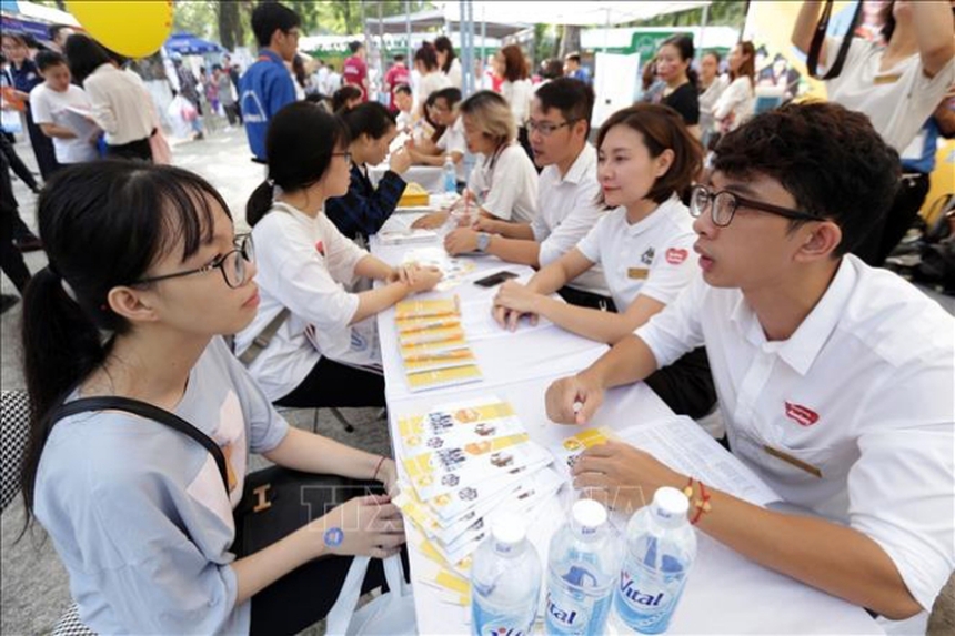 Sau kỳ thi tốt nghiệp THPT, đăng ký nguyện vọng xét tuyển ĐH 2023 bắt đầu từ khi nào? - Ảnh 2. Sau kỳ thi tốt nghiệp THPT, đăng ký nguyện vọng xét tuyển ĐH 2023 bắt đầu từ khi nào? - Ảnh 2.