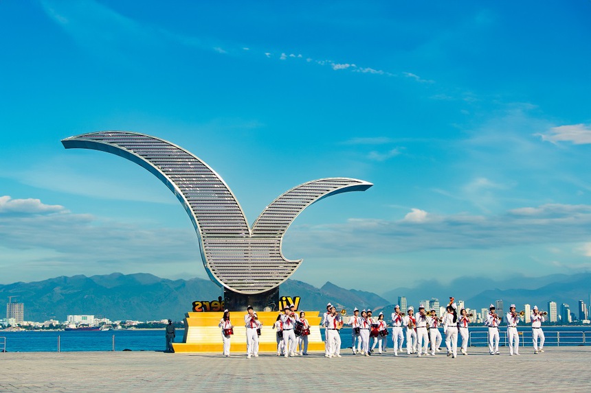 Rộn ràng niềm vui Tết thiếu nhi khắp 3 miền VinWonders - Ảnh 1.