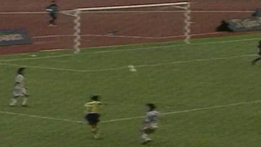 V-League không có trên Google (phần 2): Giải đấu mới 1 tuổi đã tiêu cực, bàn phản lưới của Lã Xuân Thắng chưa là gì - Ảnh 4.