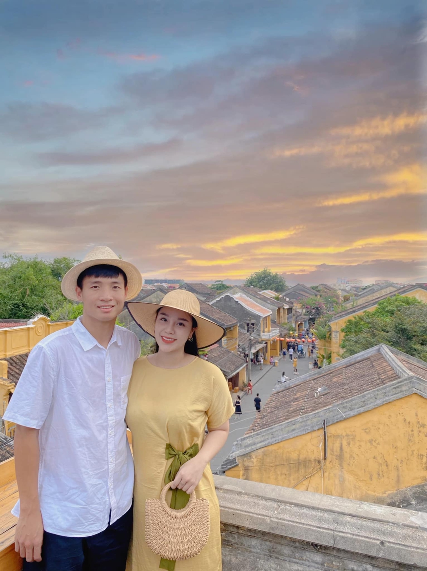 Nhan sắc, thân thế bà xã Bùi Tiến Dũng : Tiểu thư đất Kinh Bắc, là du học sinh, làm 'bà chủ' kinh doanh khách sạn - Ảnh 10.