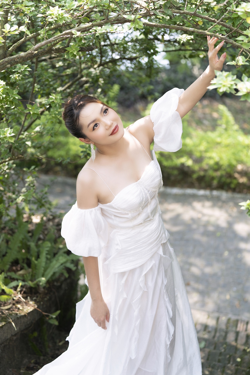 Ca sĩ Nguyễn Ngọc Anh: Âm nhạc ở trong máu, trong cả mọi giấc mơ - Ảnh 2. Ca sĩ Nguyễn Ngọc Anh: Âm nhạc ở trong máu, trong cả mọi giấc mơ - Ảnh 2.