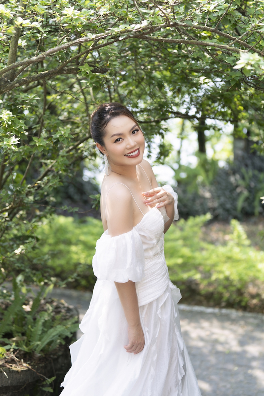 Ca sĩ Nguyễn Ngọc Anh: Âm nhạc ở trong máu, trong cả mọi giấc mơ - Ảnh 4. Ca sĩ Nguyễn Ngọc Anh: Âm nhạc ở trong máu, trong cả mọi giấc mơ - Ảnh 4.