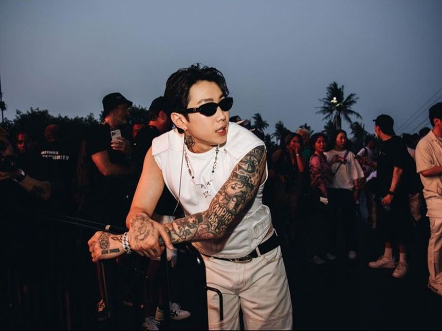 Rapper Jay Park từng bị vào 'danh sách đen' giờ là nghệ sĩ K-pop nổi bật bậc nhất - Ảnh 2.
