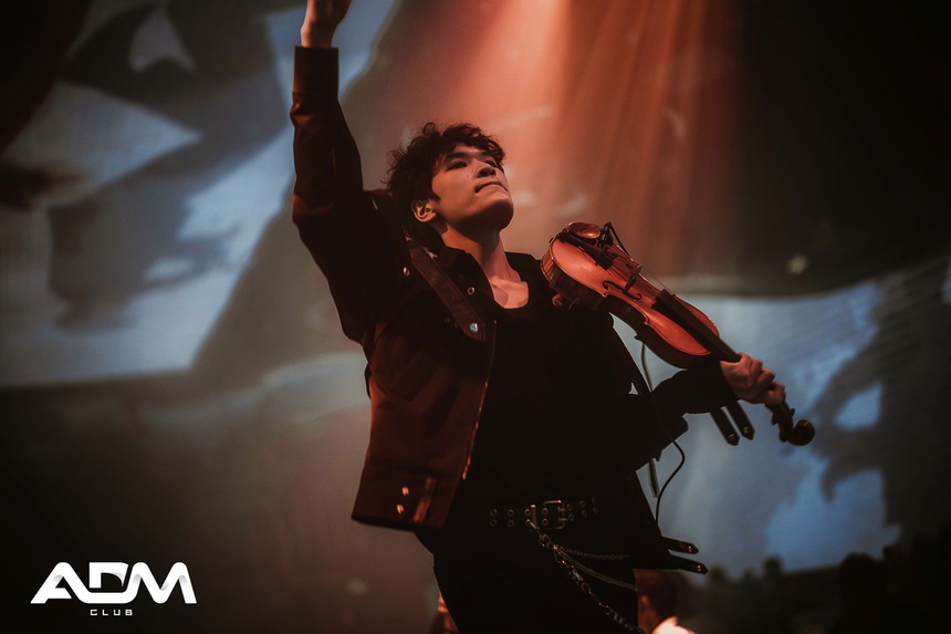 Đỗ Thành Long - chơi violin theo phong cách dancing - Ảnh 2.