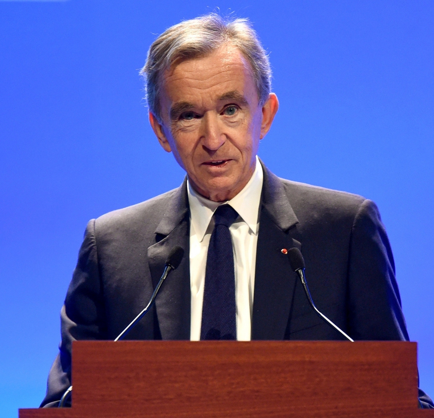 Cuộc đua đến ngôi vị giàu nhất thế giới - Ảnh 1.