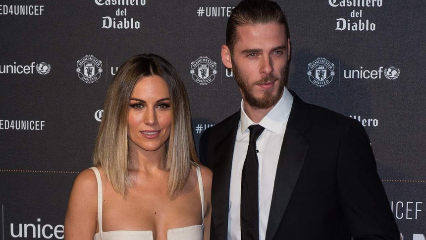 De Gea cưới vợ giữa thời điểm thất nghiệp: MU tạm hoãn phán quyết về tương lai - Ảnh 3.