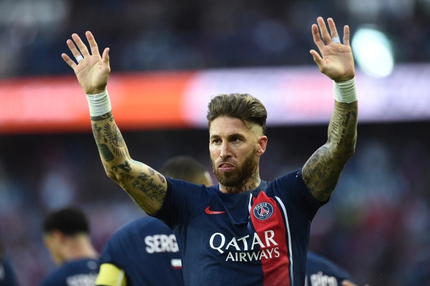 Đội hình chuyển nhượng tự do tốt nhất trên thế giới hiện nay - Ảnh 4.