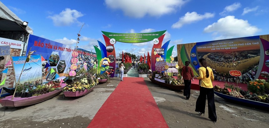 Nỗ lực quảng bá hình ảnh 'Văn hóa Chợ nổi Cái Răng' - Ảnh 1. Nỗ lực quảng bá hình ảnh 'Văn hóa Chợ nổi Cái Răng' - Ảnh 1.