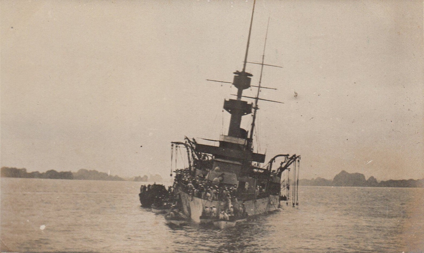 Ảnh = Ký ức = Lịch sử (kỳ 76): Những vụ đắm tàu biển được ghi vào sách sử - Ảnh 9. Ảnh = Ký ức = Lịch sử (kỳ 76): Những vụ đắm tàu biển được ghi vào sách sử - Ảnh 9.