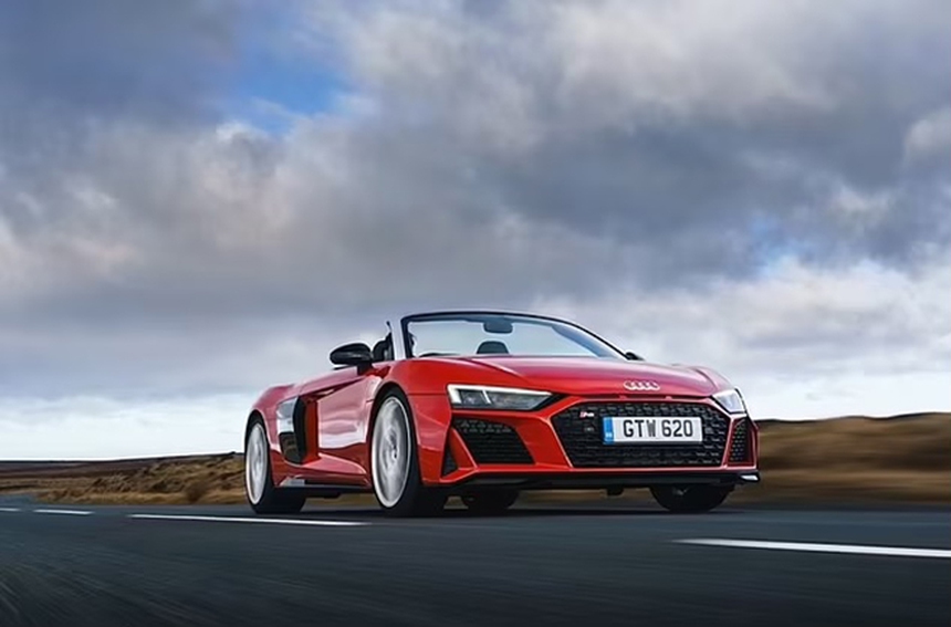 'Lóa mắt' với dàn siêu xe trị giá gần 4 triệu USD của Brad Pitt - Ảnh 4.