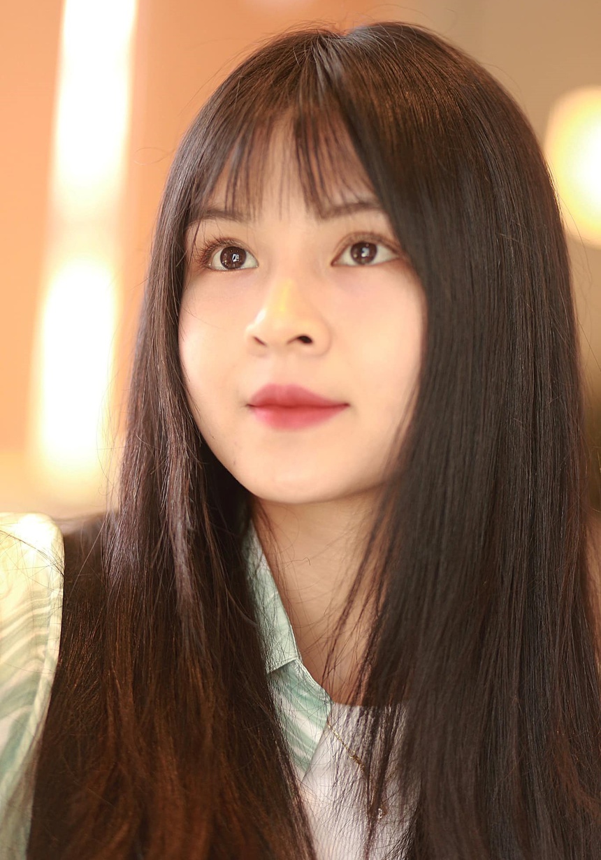 Cô sở hữu vẻ đẹp trong sáng như búp bê