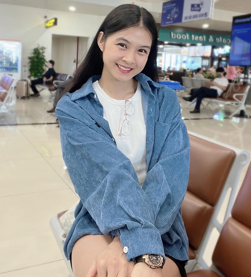 Vẻ đẹp thuần khiết, tinh khôi trong đời thường của đối chuyền Chu Thị Ngọc