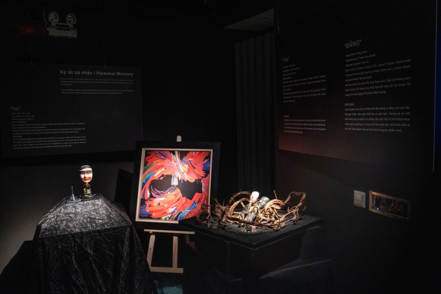 Triển lãm nghệ thuật khứu giác Hồi hương - Ảnh 2.