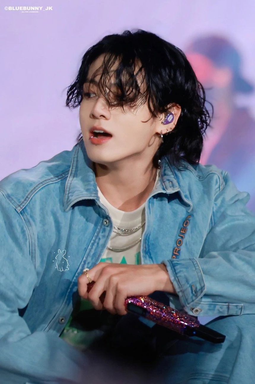 Tại sao các màn trình diễn của Jungkook BTS xứng đáng được so sánh với Michael Jackson? - Ảnh 1.
