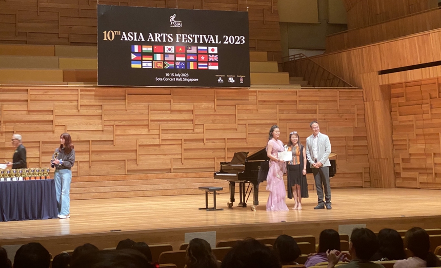 Học trò Tân Nhàn giành 3 Cúp Vàng ASIA ARTS FESTIVAL 2023 tại Singapore - Ảnh 4.