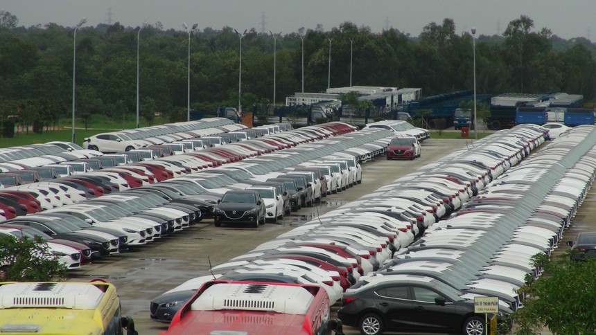 Thị trường ô tô Việt Nam 2023: Khó đạt doanh số như năm trước - Ảnh 2.