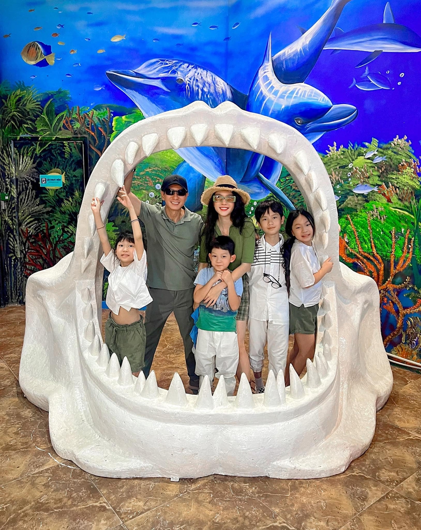 Bà mẹ 4 con Minh Hà: Nuôi con khoa học, nói không với việc chiều con quá đà - Ảnh 2.