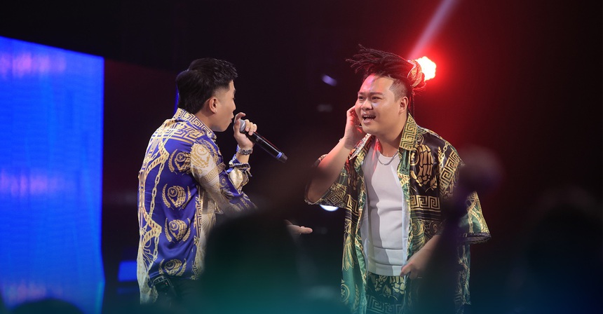 Rap Việt mùa 3 tập 8: Ghép đôi đỉnh, team B Ray trở thành ‘thợ săn nón vàng’ - Ảnh 8. Rap Việt mùa 3 tập 8: Ghép đôi đỉnh, team B Ray trở thành ‘thợ săn nón vàng’ - Ảnh 8.