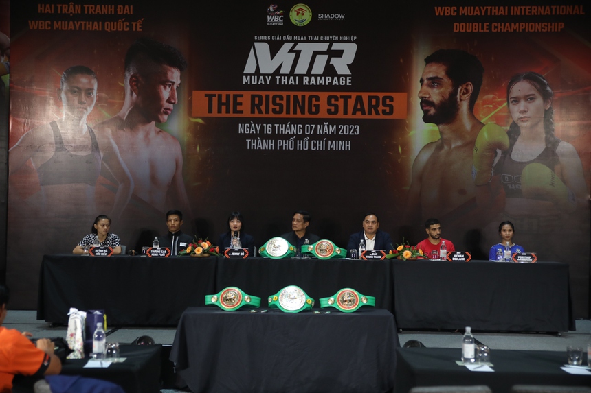 "Ốc tiêu vàng" Hữu Hiếu, Trương Cao Minh Phát sẵn sàng tranh đai WBC MuayThai  - Ảnh 1.