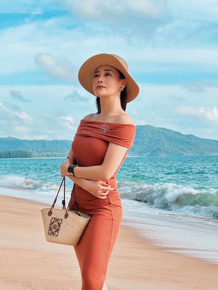 Sao Việt 15/7: Tóc Tiên khoe thành tích từ năm 6 tuổi, Cường Đô La chăm chỉ dọn nhà cho vợ - Ảnh 6.