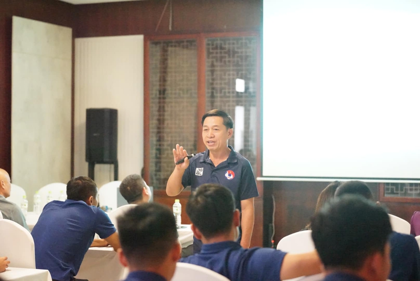 Bóng đá Việt Nam 16/7: Văn Toàn có thêm đối thủ tại Seoul E-Land, Hà Nội lại thêm 'bệnh binh' - Ảnh 3. Bóng đá Việt Nam 16/7: Văn Toàn có thêm đối thủ tại Seoul E-Land, Hà Nội lại thêm 'bệnh binh' - Ảnh 3.